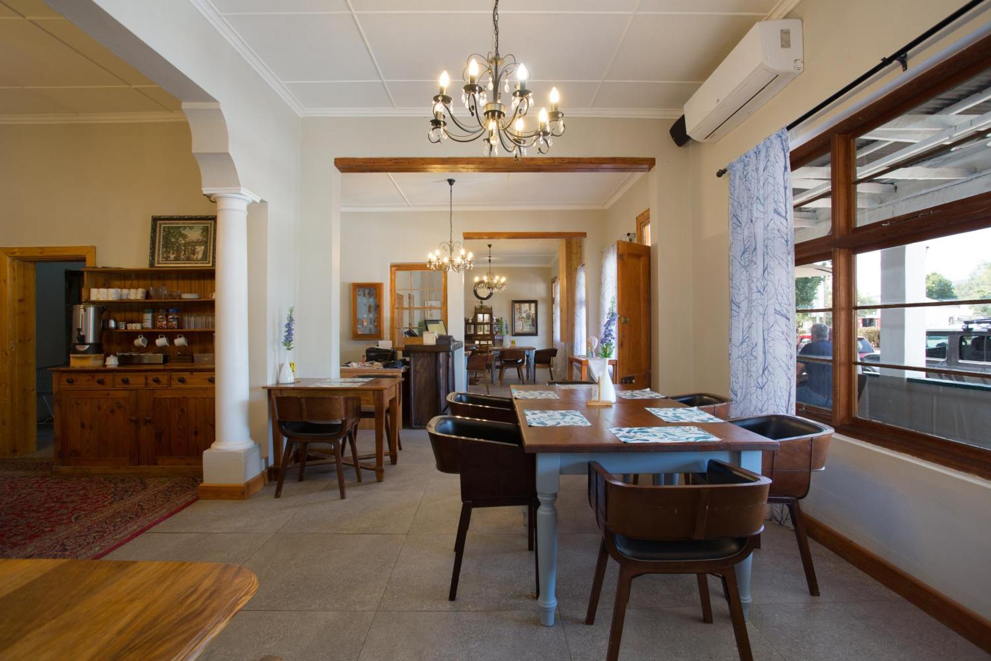 Steytlerville Royal Hotel Esterno foto